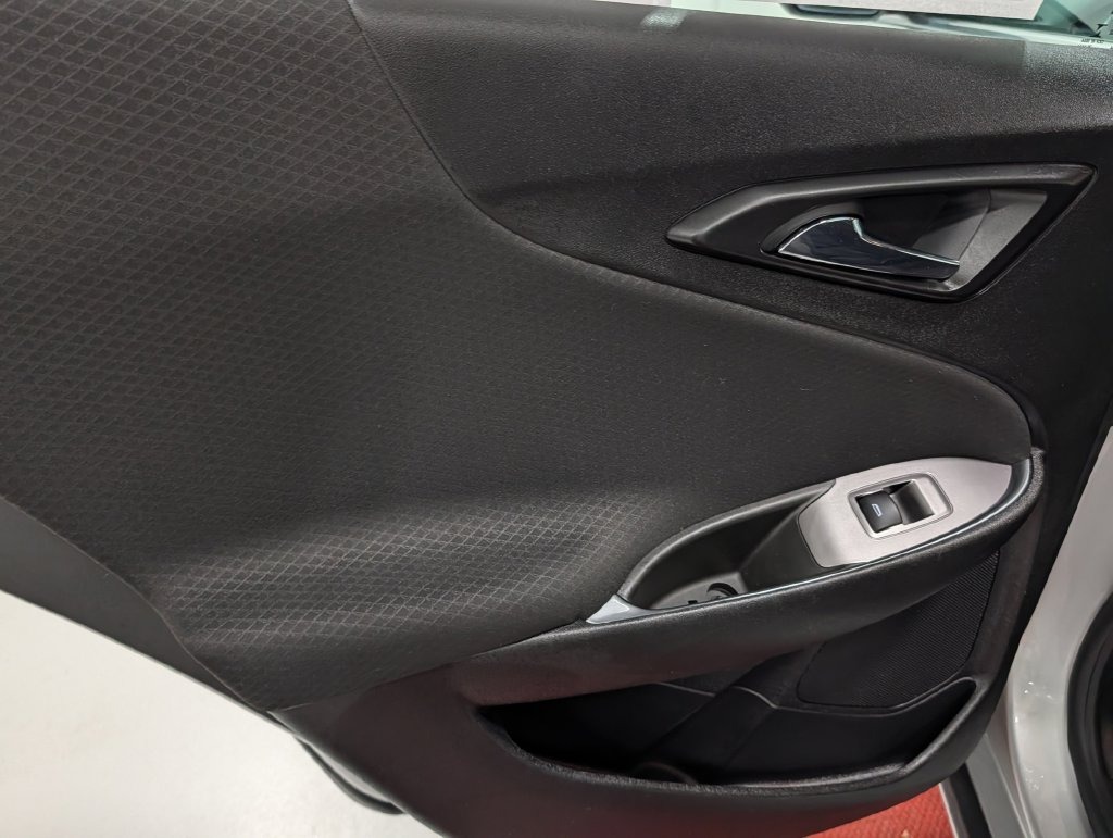 2021 Chevrolet MALIBU LT in Saint Joseph, Minnesota - Photo 19