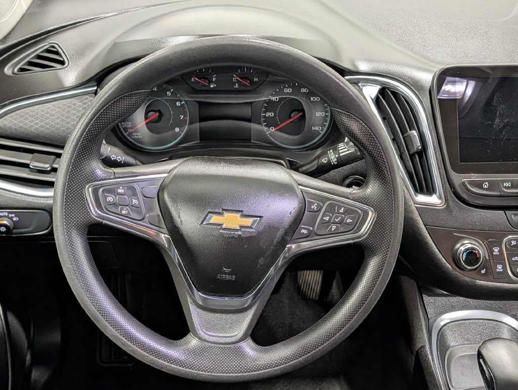 2021 Chevrolet MALIBU LT in Saint Joseph, Minnesota - Photo 22