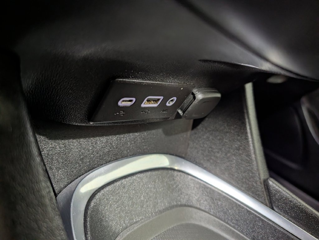 2021 Chevrolet MALIBU LT in Saint Joseph, Minnesota - Photo 35