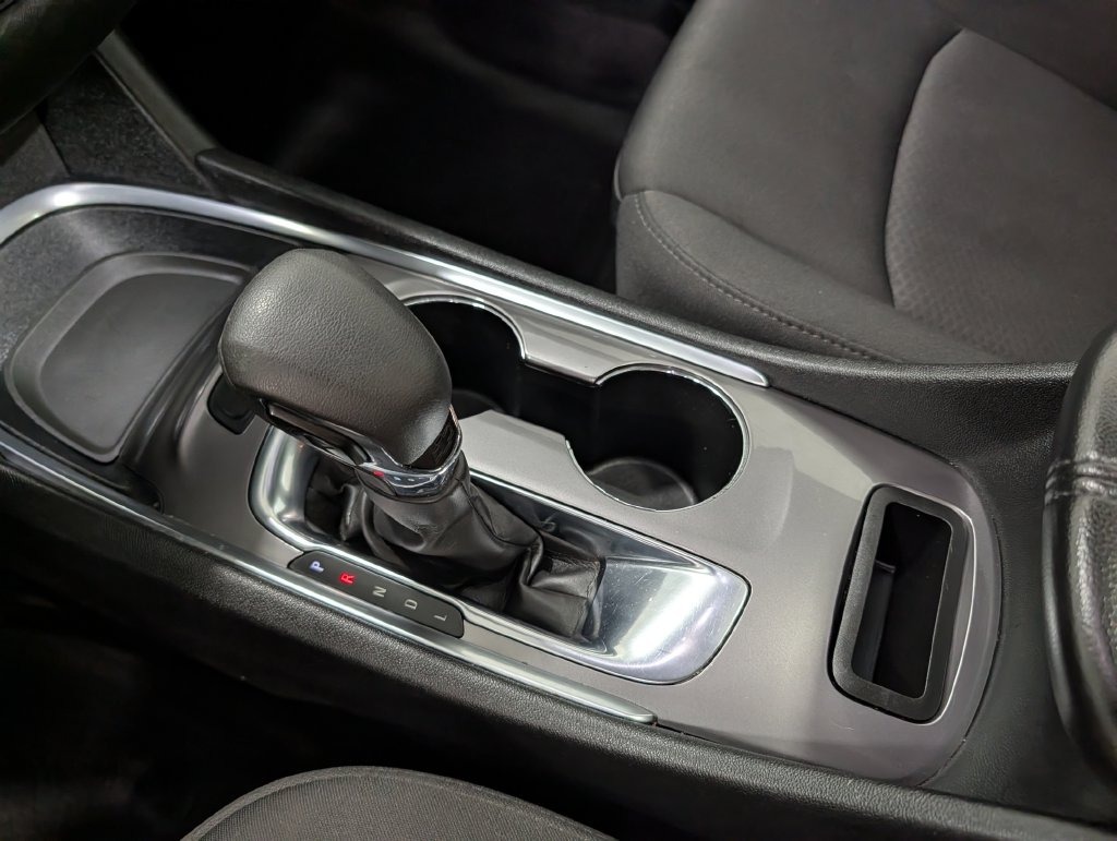 2021 Chevrolet MALIBU LT in Saint Joseph, Minnesota - Photo 36