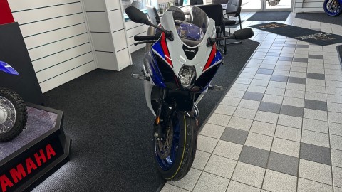 2027 Suzuki GSX-R1000 40th Anniversary Edition in Saint Joseph, Minnesota - Photo 8