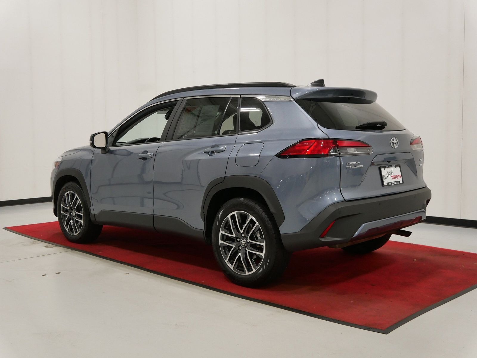 2026 Toyota COROLLA CROSS XLE AWD in Saint Joseph, Minnesota - Photo 10