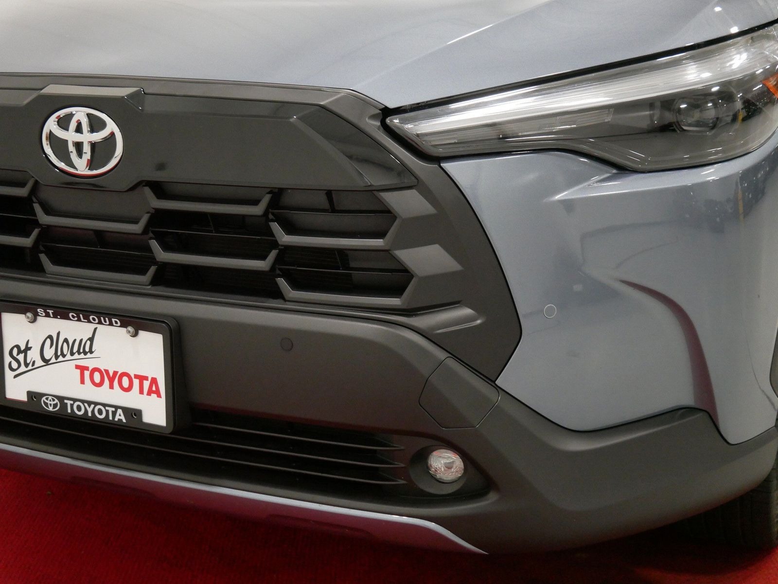 2026 Toyota COROLLA CROSS XLE AWD in Saint Joseph, Minnesota - Photo 13