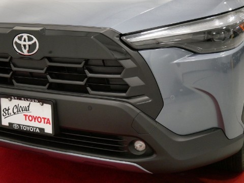 2026 Toyota COROLLA CROSS XLE AWD in Saint Joseph, Minnesota - Photo 13