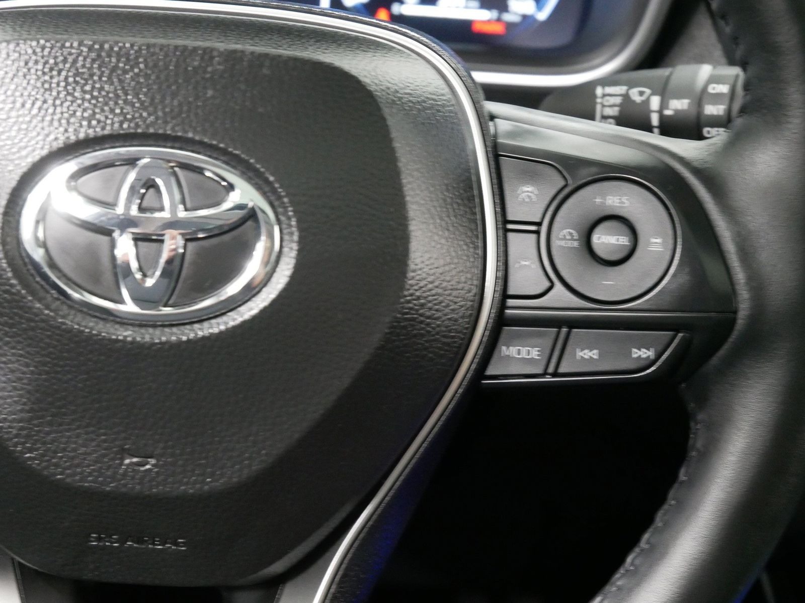 2026 Toyota COROLLA CROSS XLE AWD in Saint Joseph, Minnesota - Photo 26