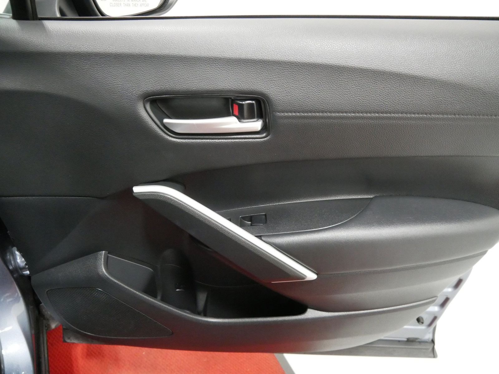 2026 Toyota COROLLA CROSS XLE AWD in Saint Joseph, Minnesota - Photo 31