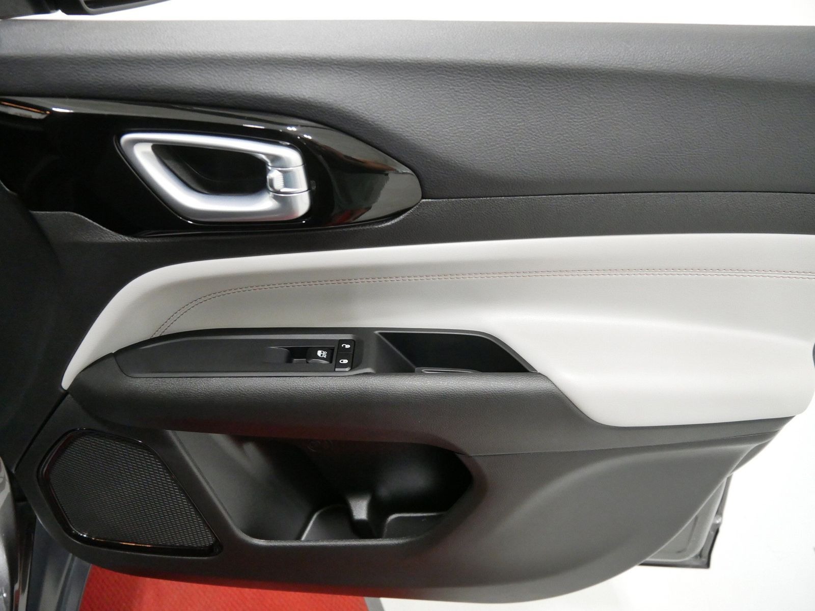 2023 Jeep COMPASS LIMITED in Saint Joseph, Minnesota - Photo 30