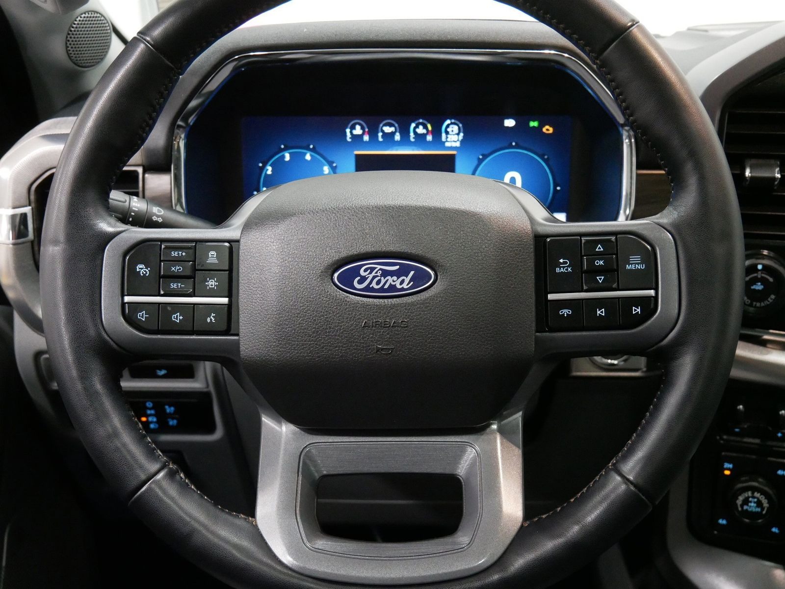 2024 Ford F-150 LARIAT CREW CAB in Saint Joseph, Minnesota - Photo 24