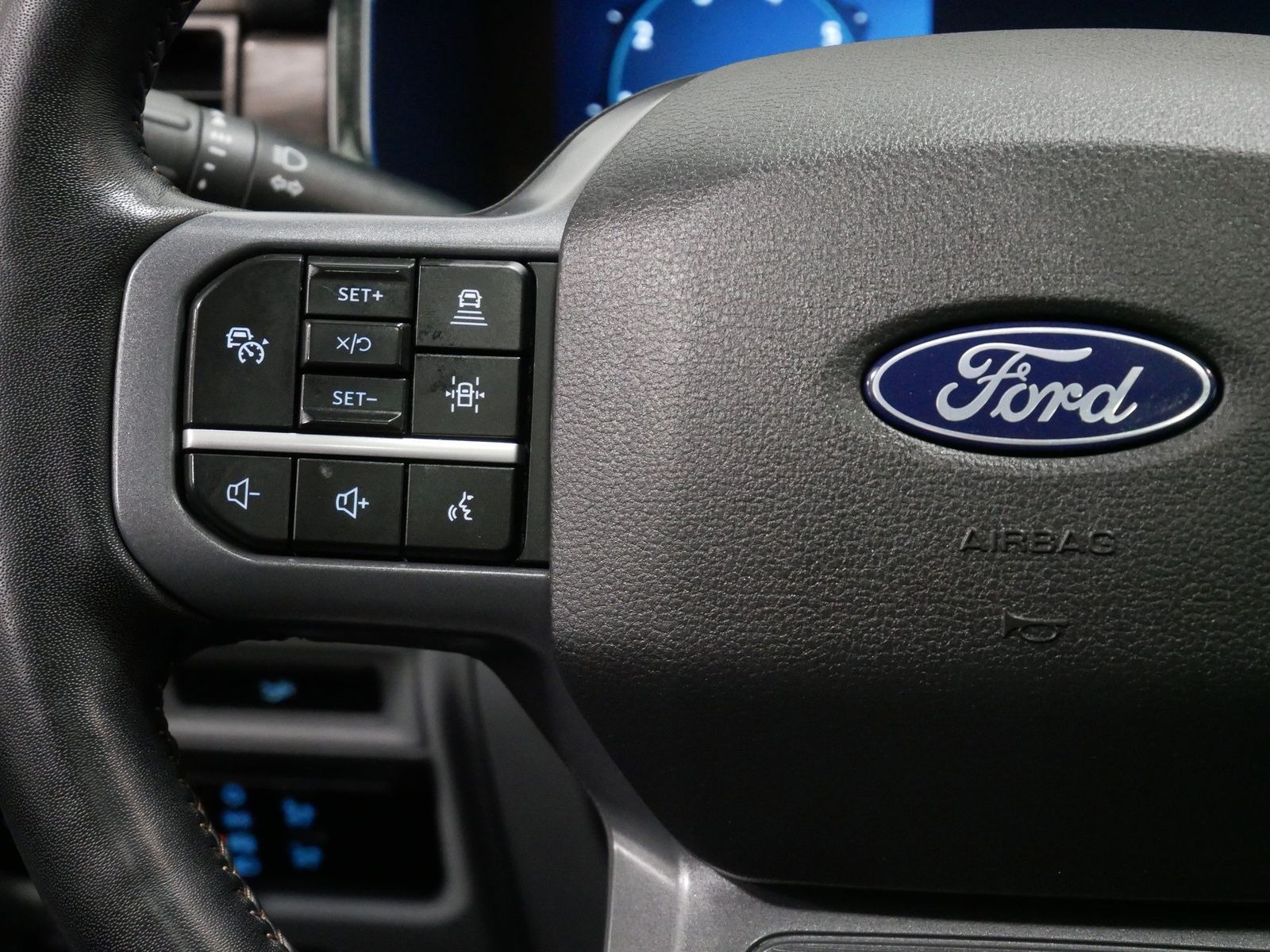 2024 Ford F-150 LARIAT CREW CAB in Saint Joseph, Minnesota - Photo 25