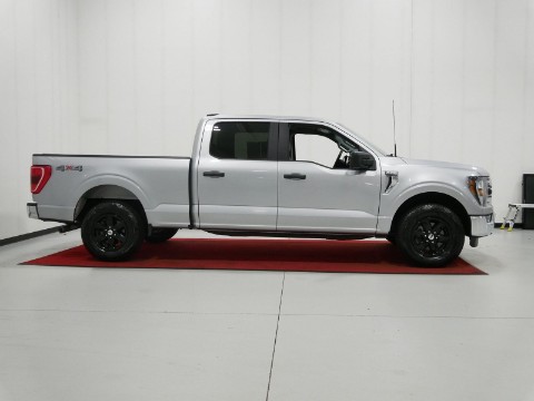 2023 Ford F-150 XLT CREW CAB in Saint Joseph, Minnesota - Photo 5