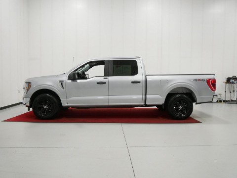 2023 Ford F-150 XLT CREW CAB in Saint Joseph, Minnesota - Photo 11