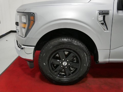 2023 Ford F-150 XLT CREW CAB in Saint Joseph, Minnesota - Photo 12