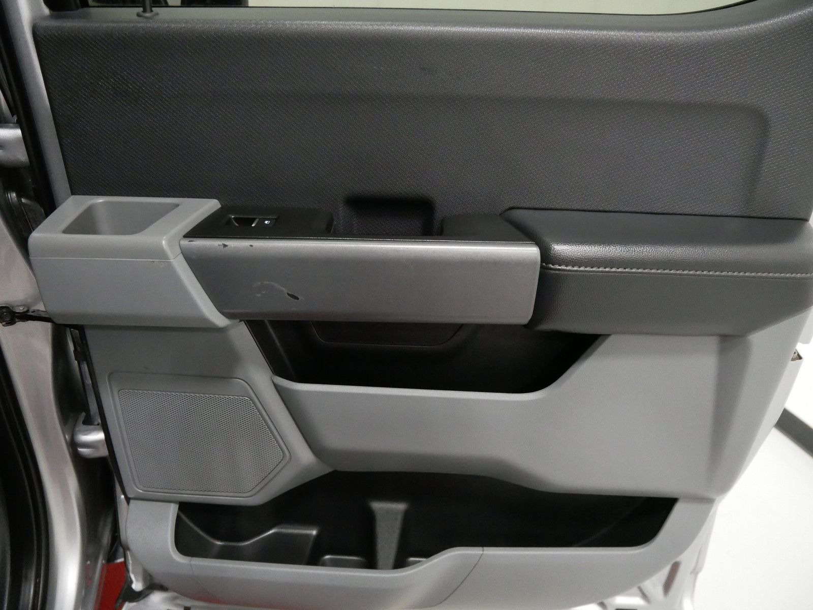 2023 Ford F-150 XLT CREW CAB in Saint Joseph, Minnesota - Photo 28