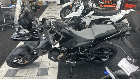2026 Suzuki V-Strom 1050 in Saint Joseph, Minnesota - Photo 2