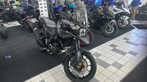2026 Suzuki V-Strom 1050 in Saint Joseph, Minnesota - Photo 7