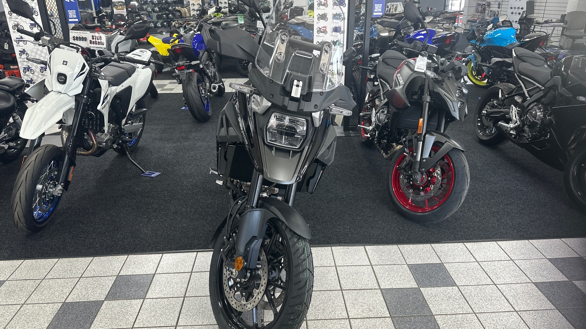 2026 Suzuki V-Strom 1050 in Saint Joseph, Minnesota - Photo 8