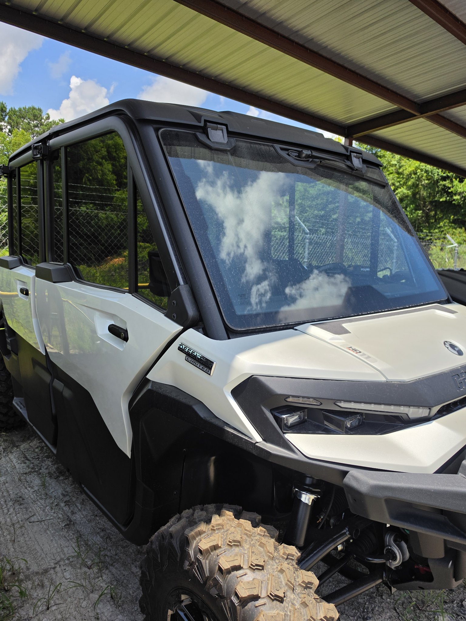 2026 Can-Am Defender MAX Limited HD11