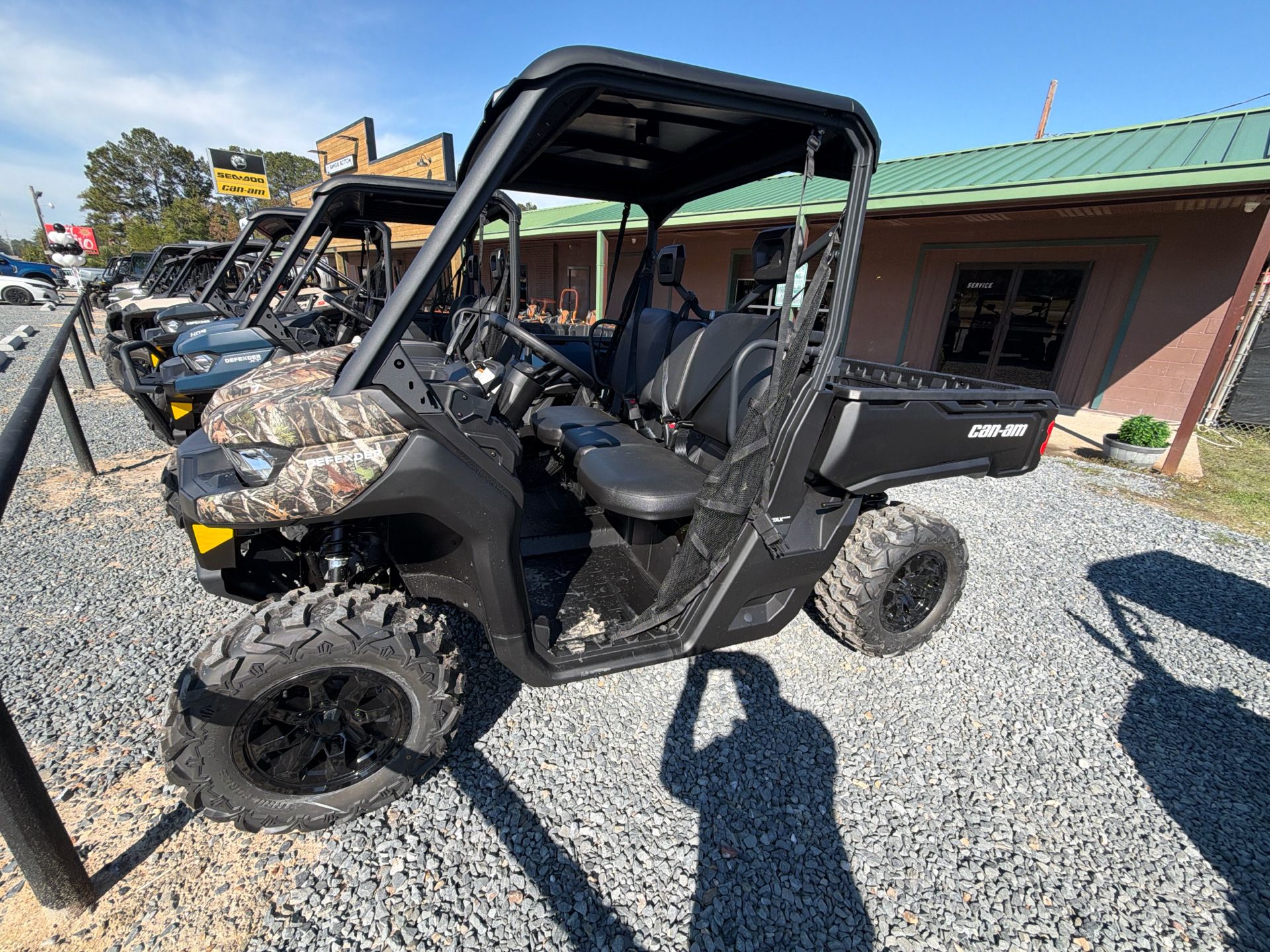 2026 Can-Am™ Defender DPS HD7 1
