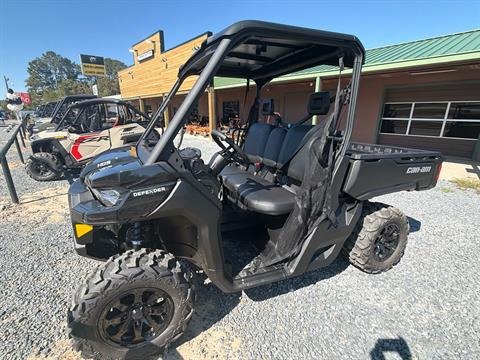 2026 Can-Am™ Defender DPS HD9 2