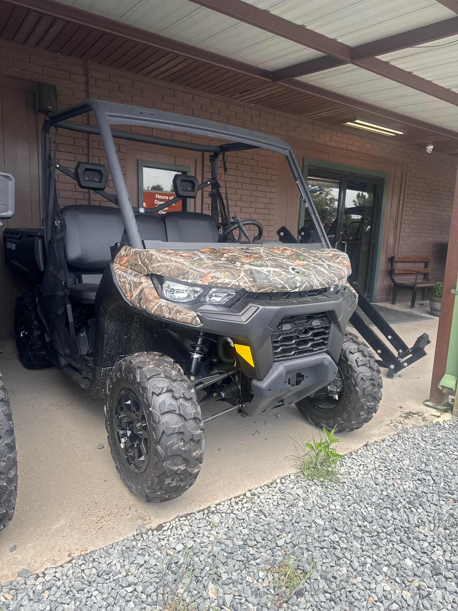 2026 Can-Am™ Defender DPS HD9 2