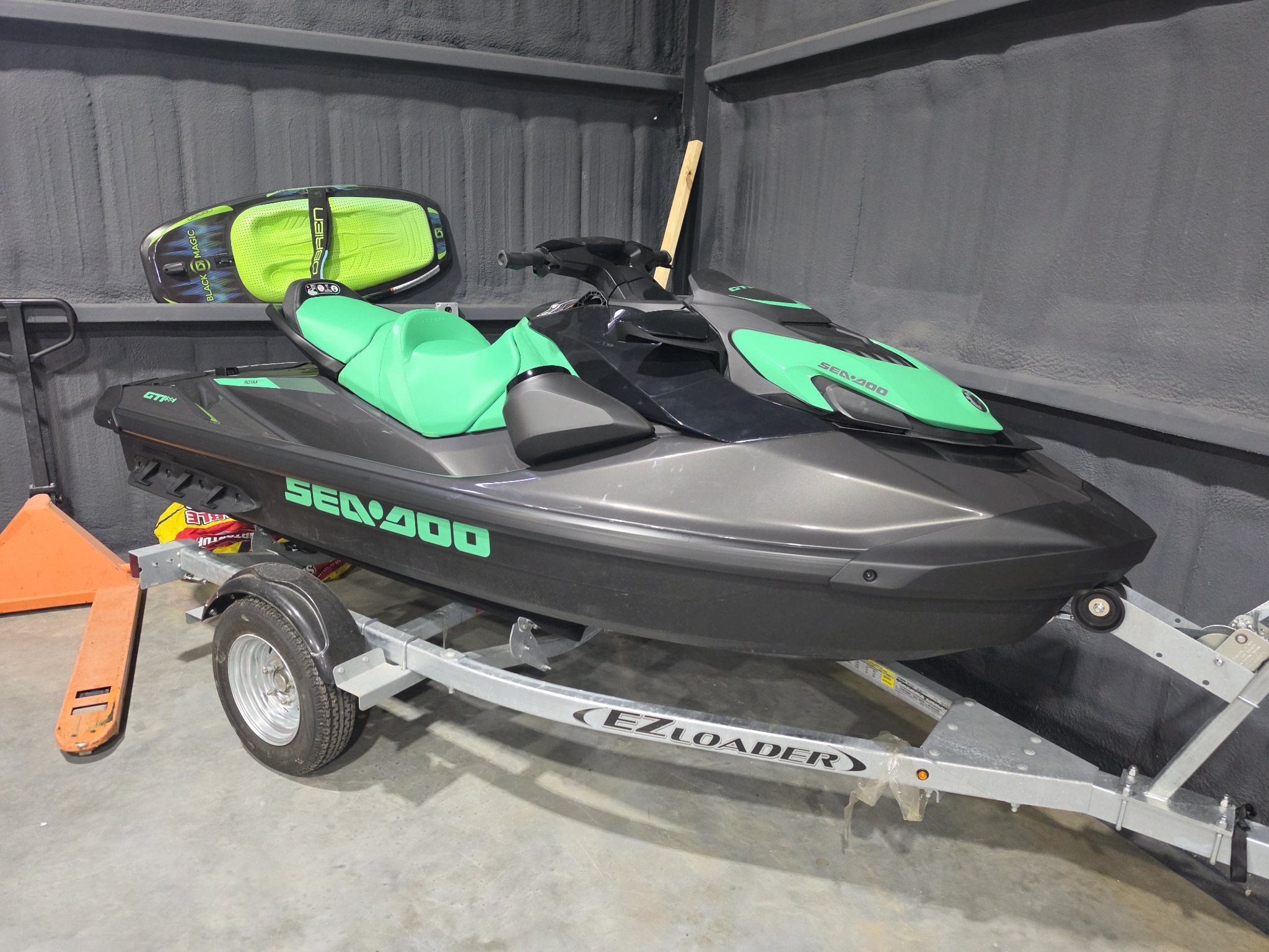 2026 Sea-Doo GTI SE 130 photo 6