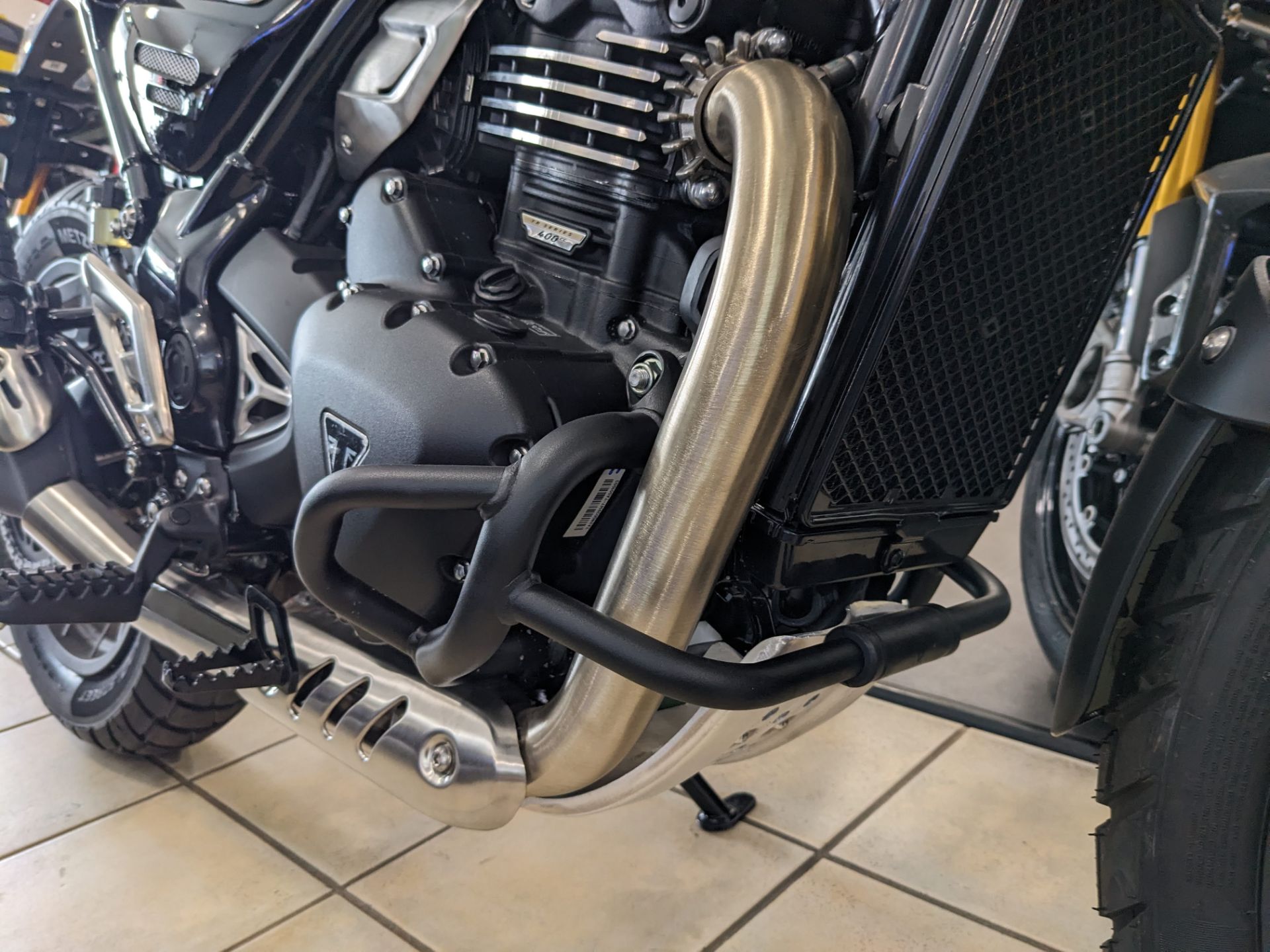 2026 Triumph Scrambler 400 XC 5