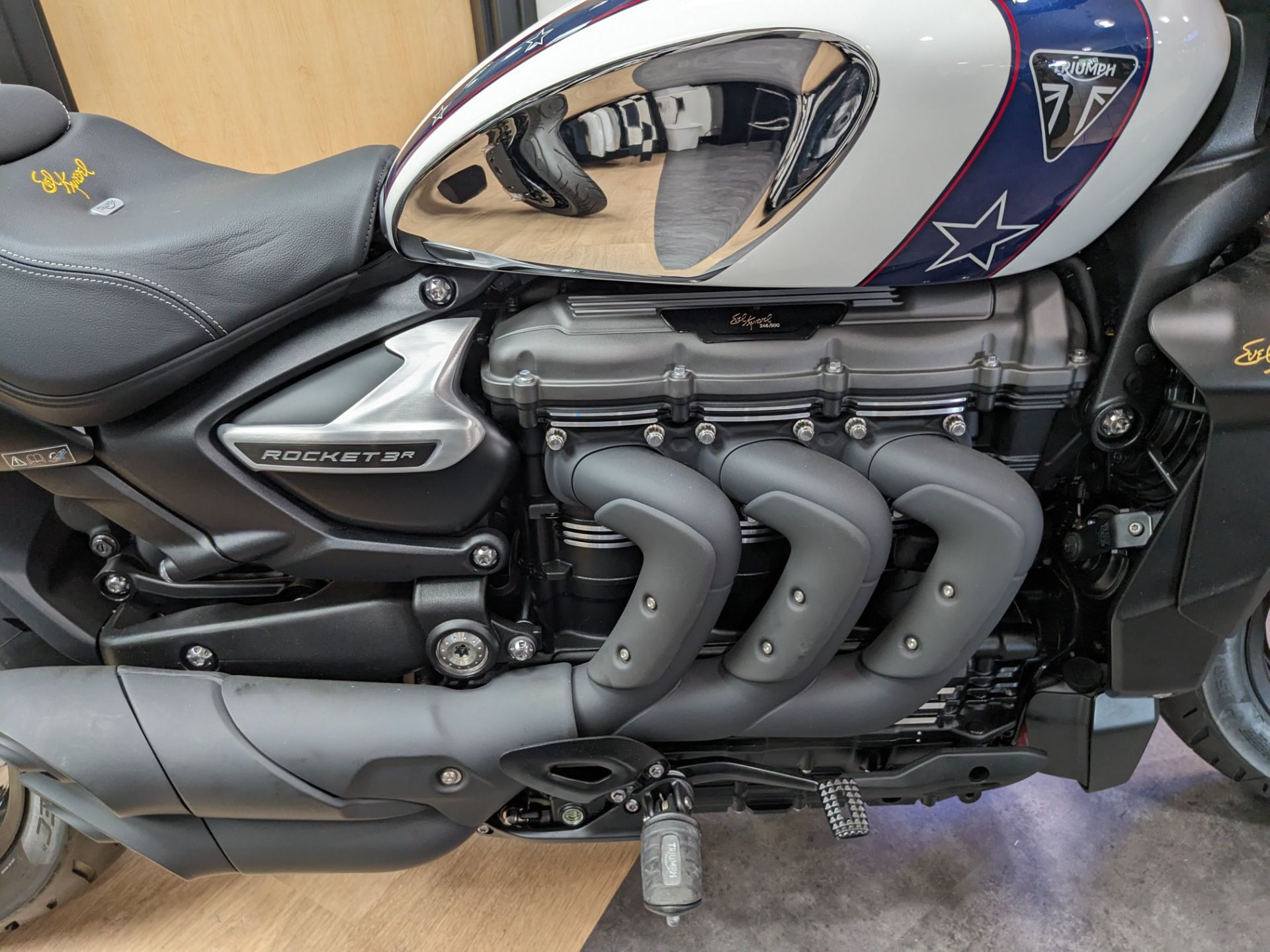 2025 Triumph Rocket 3 Storm R Evel Knievel Limited Edition in Warren, Ohio - Photo 3