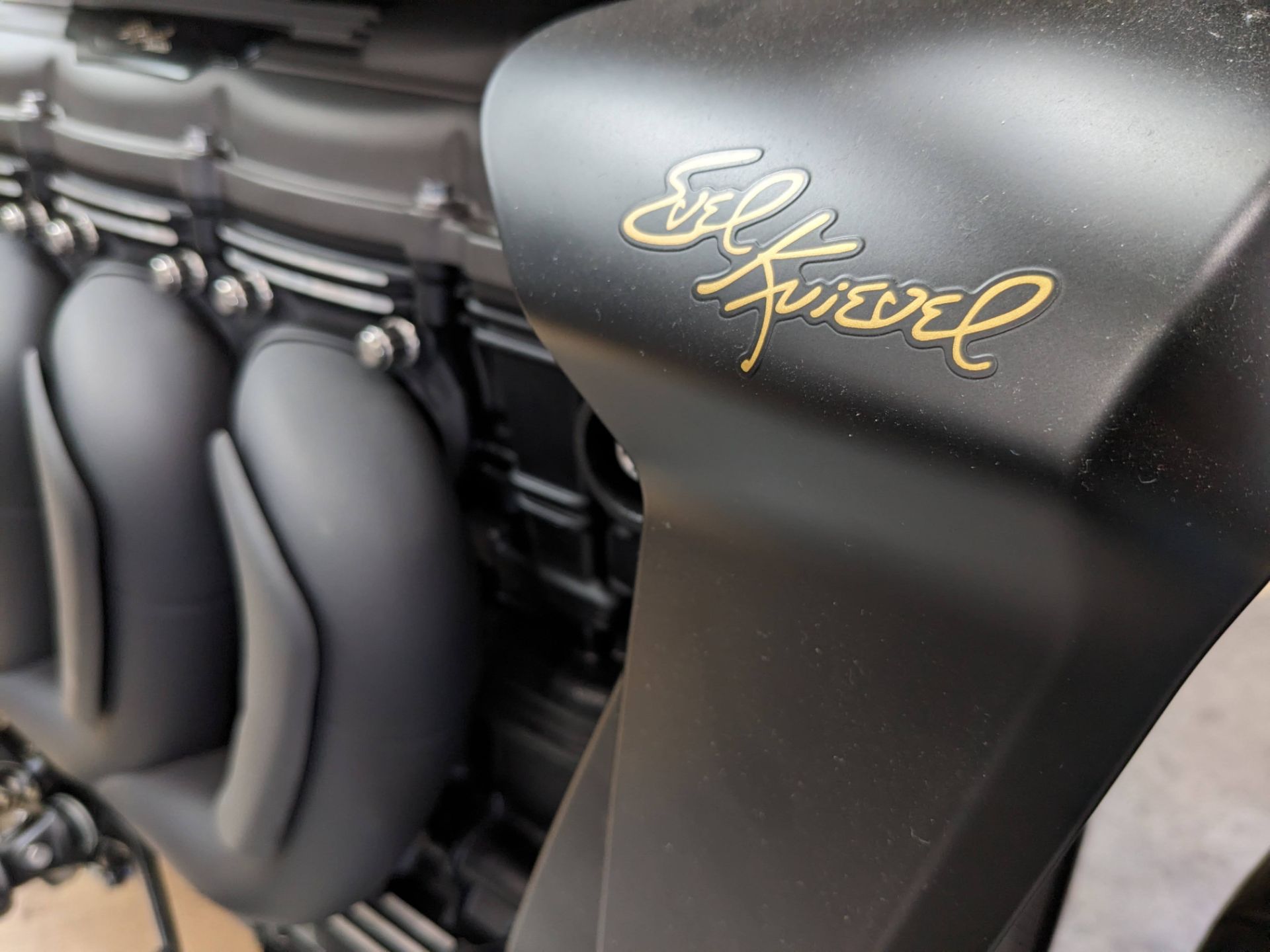 2025 Triumph Rocket 3 Storm R Evel Knievel Limited Edition in Warren, Ohio - Photo 8