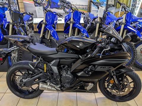 2025 Yamaha YZF-R7 in Warren, Ohio - Photo 1