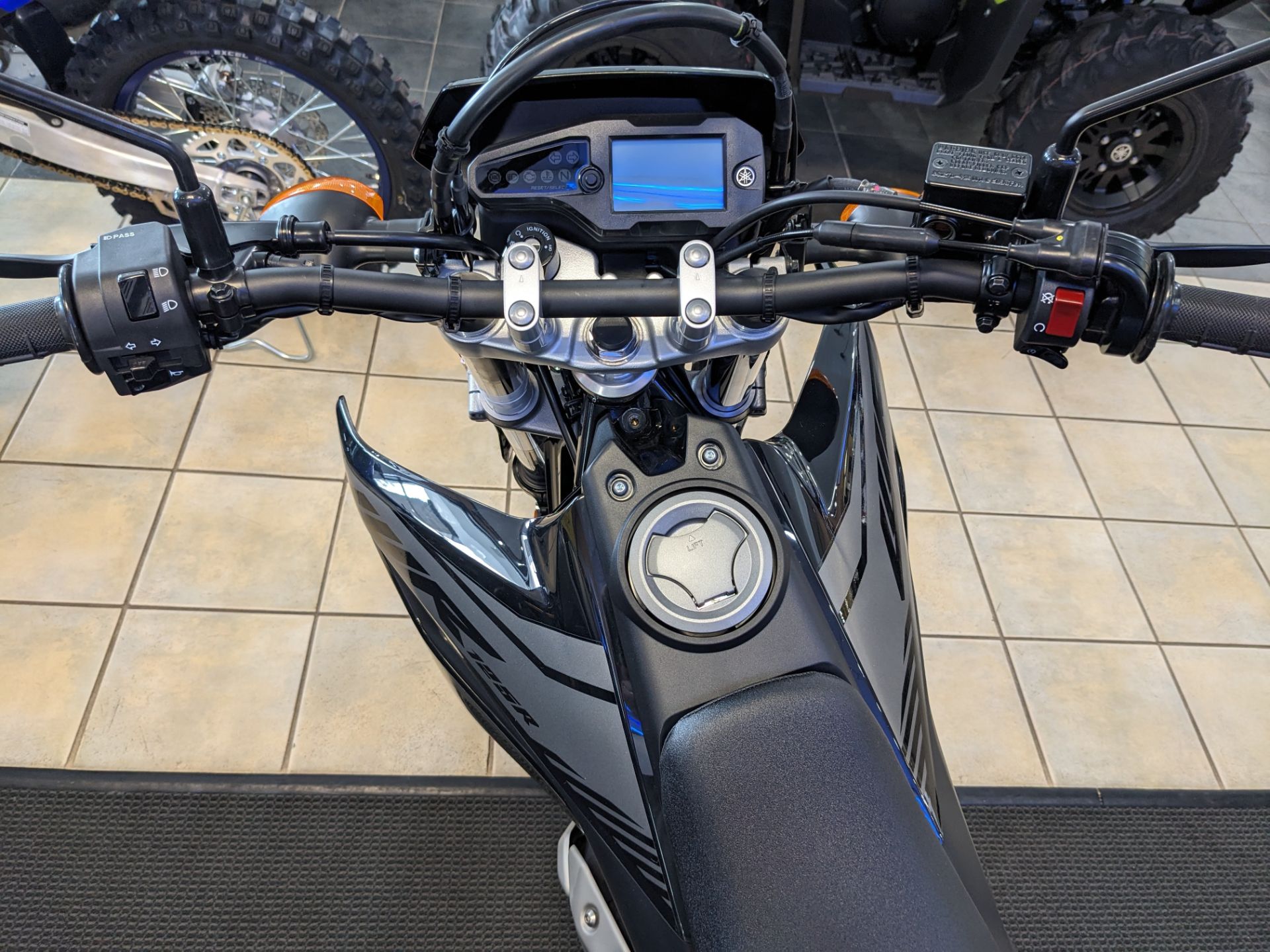 2026 Yamaha WR125R in Warren, Ohio - Photo 4