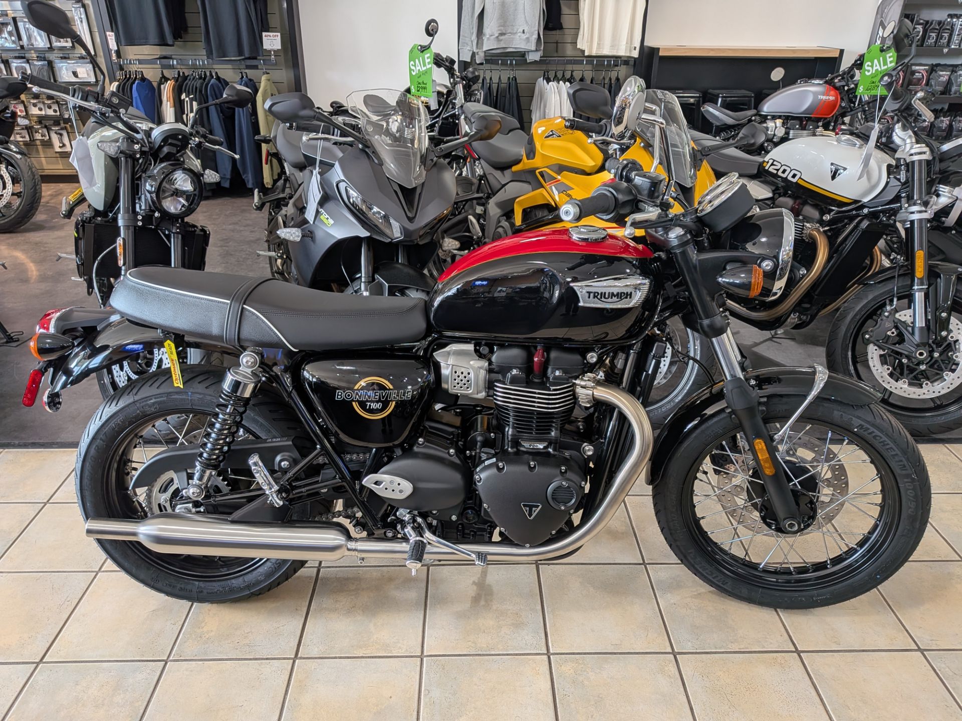 2026 Triumph Bonneville T100 1