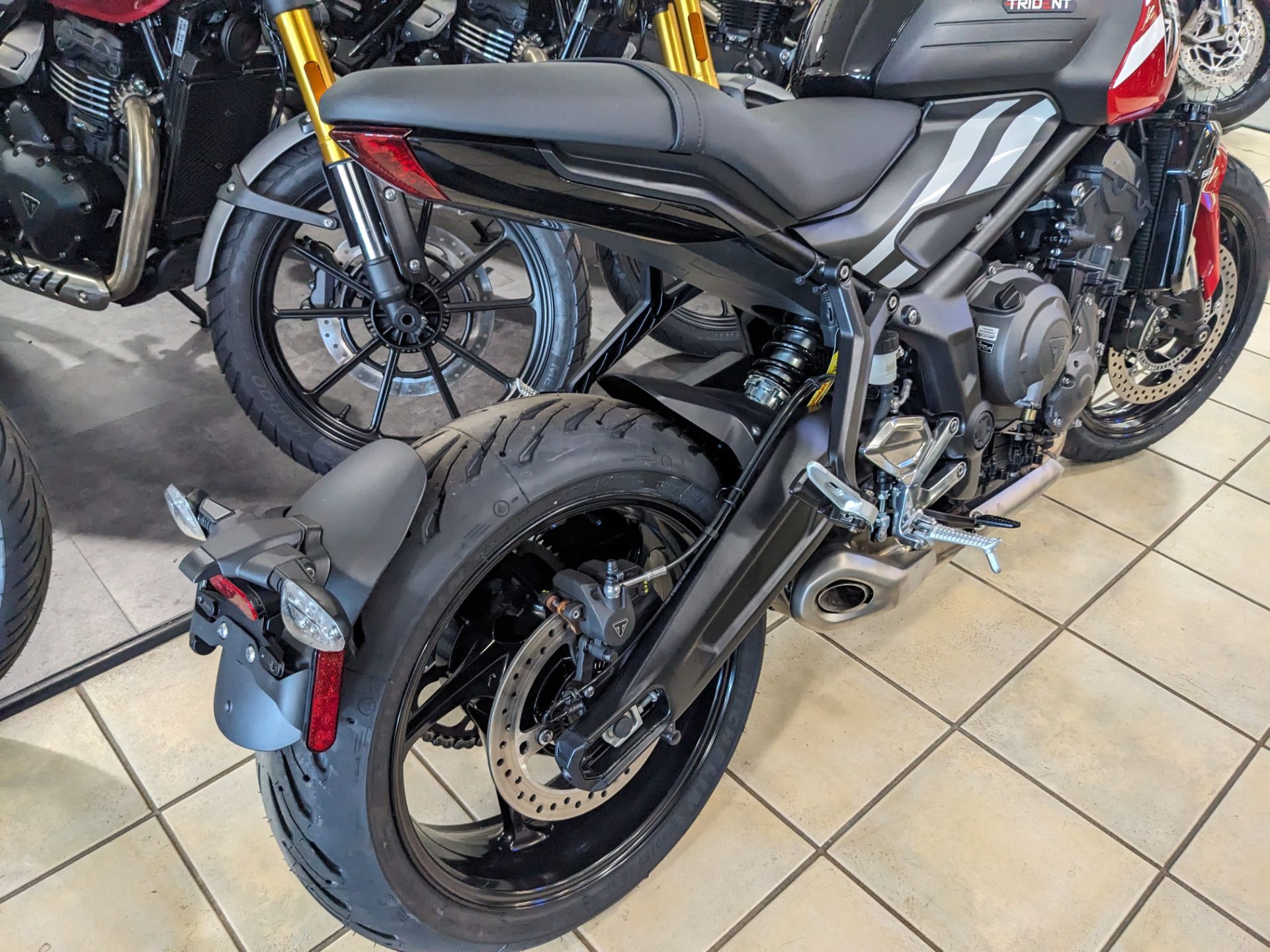 2025 Triumph Trident 660 in Warren, Ohio - Photo 2