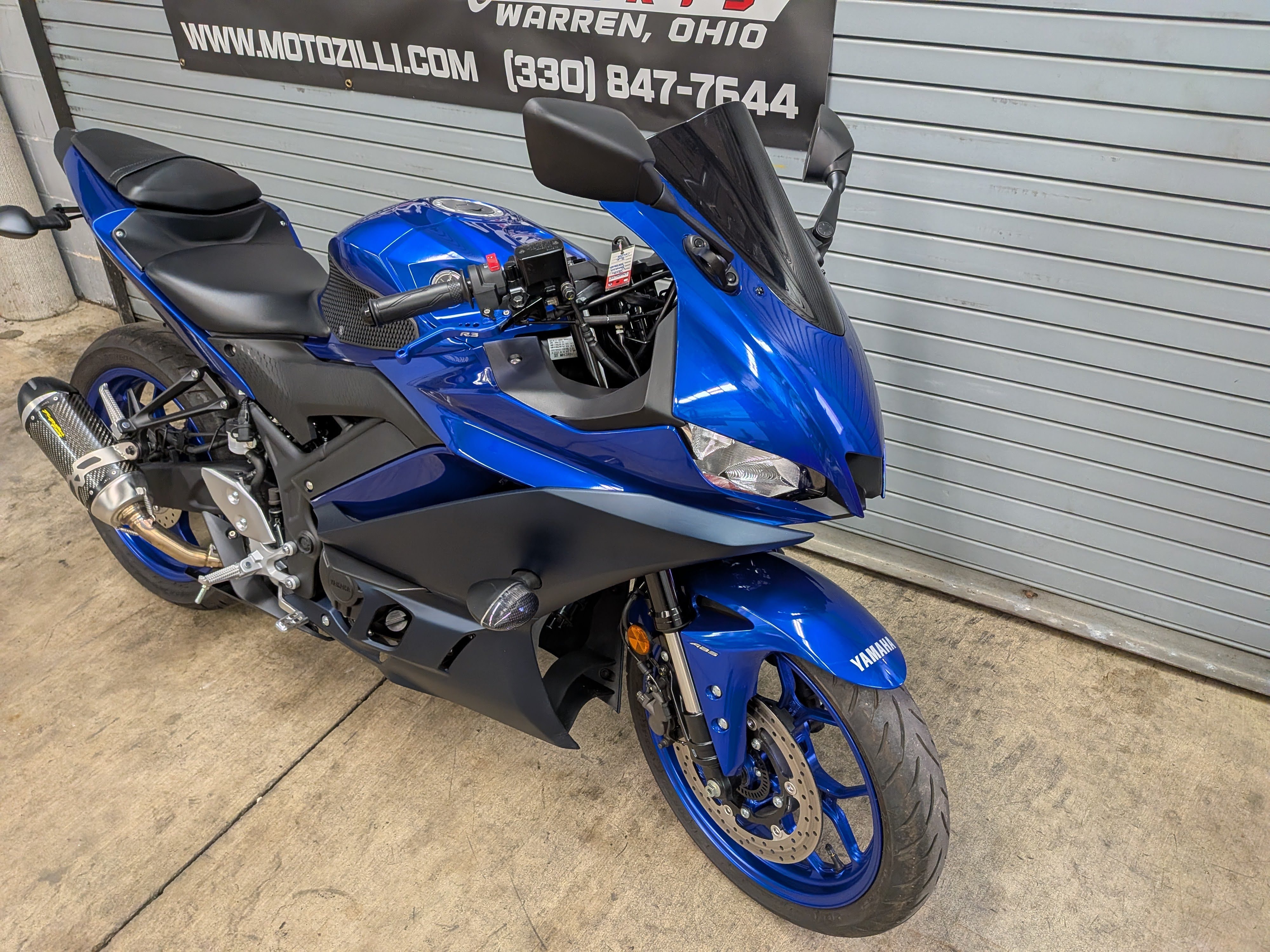 2024 Yamaha YZF-R3 4