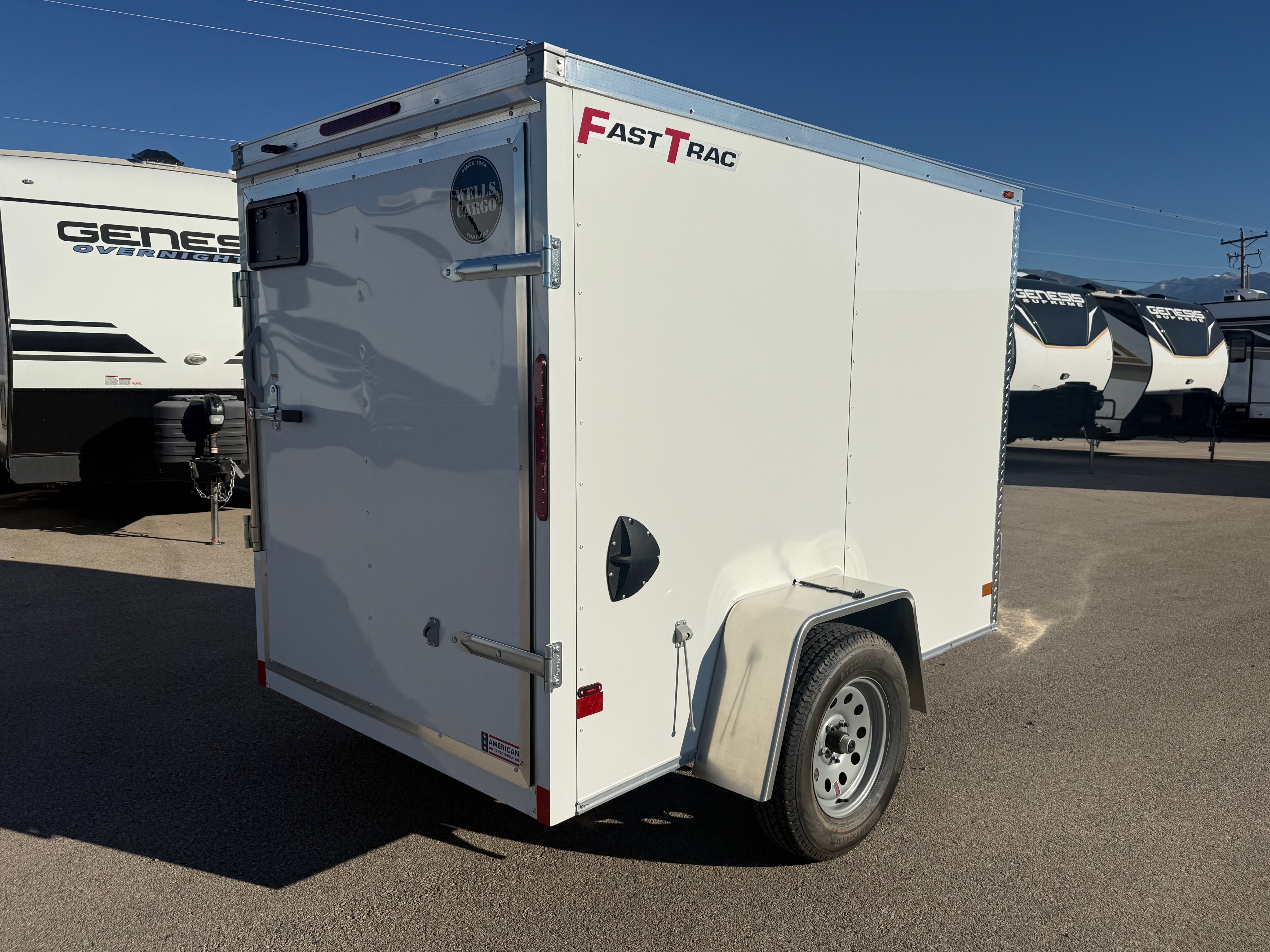 2027 Wells Cargo FT58S2 photo 3