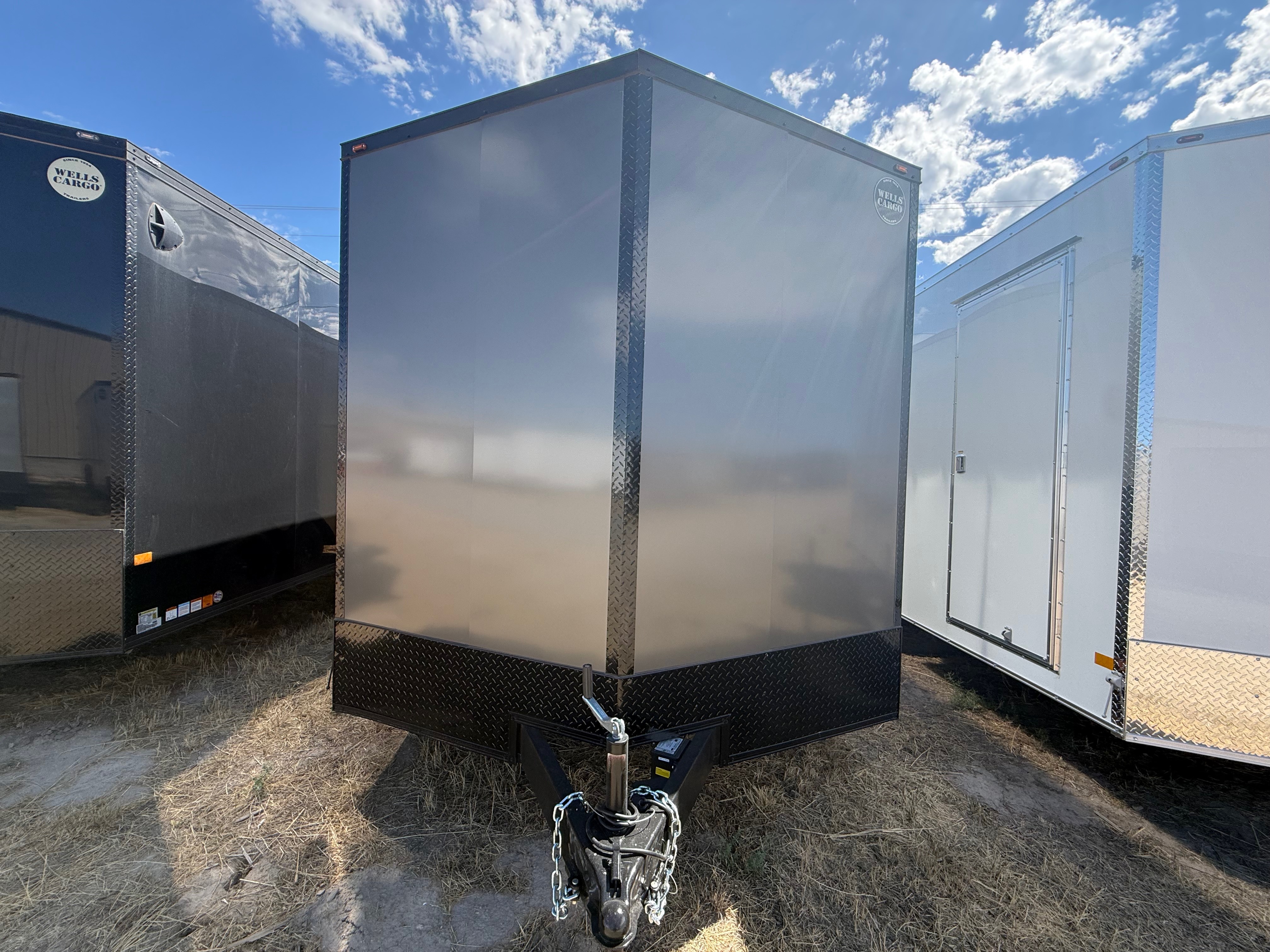 2027 Wells Cargo FT8516T2-D photo 2