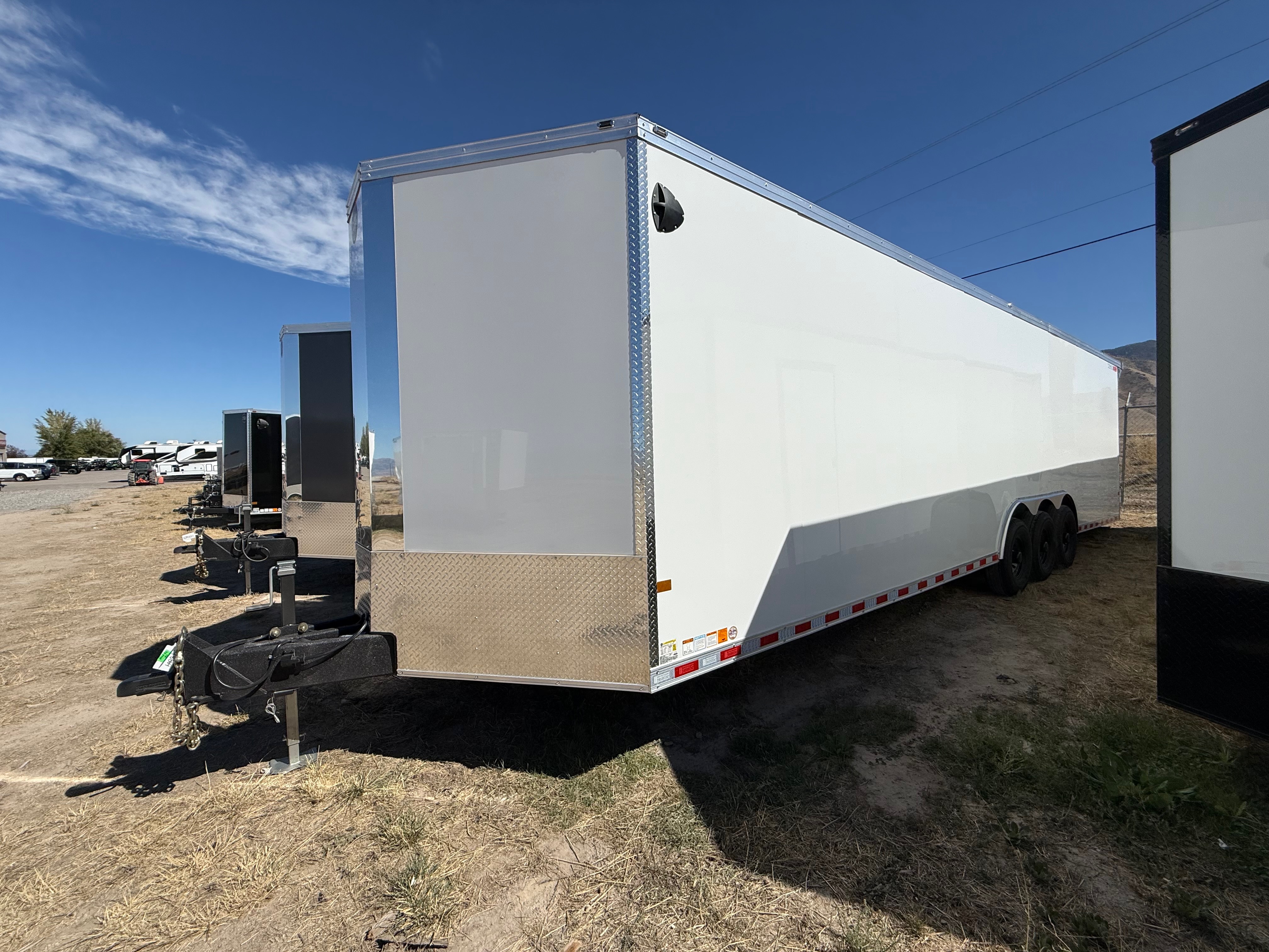 2027 Wells Cargo WVHD8532R5