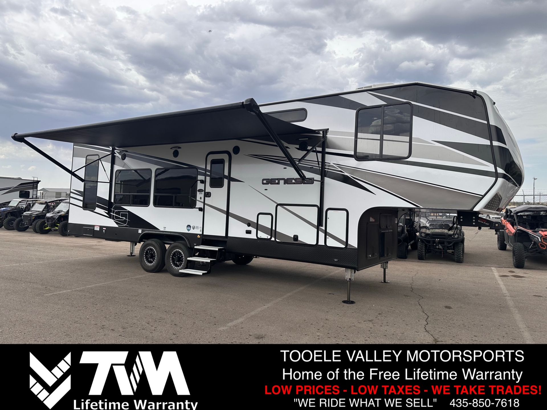 New 2026 Genesis Supreme 30IKS White | Toy Haulers in Erda UT