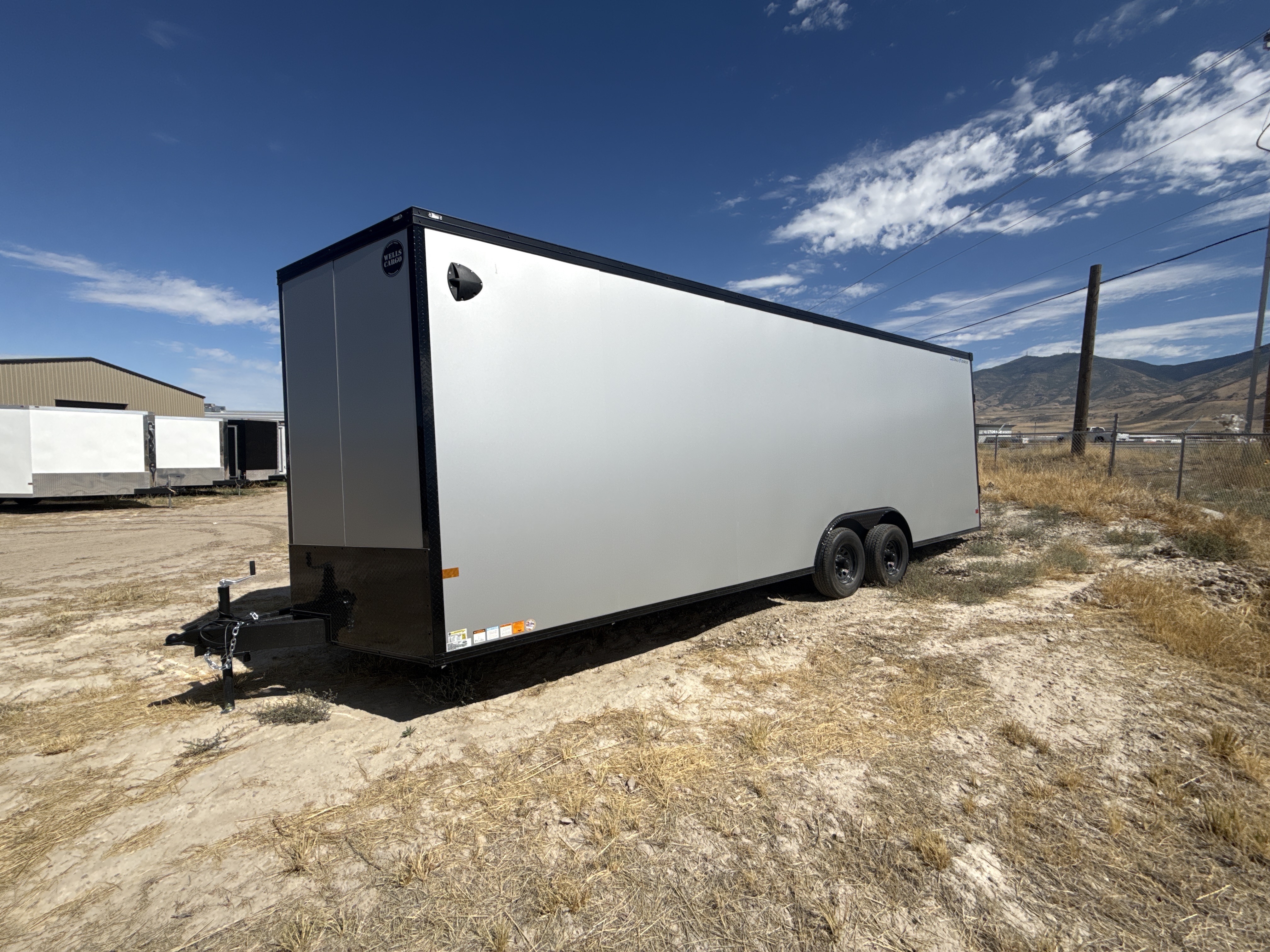 2027 Wells Cargo RFV8524T3