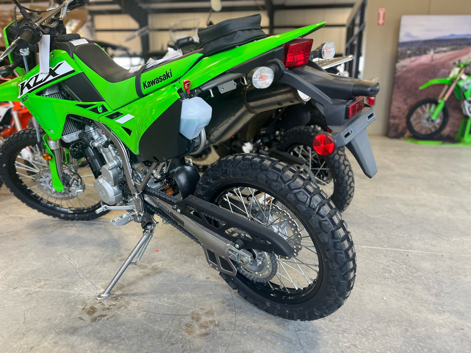 300部限定 ola rindal A DAY IN THE LIFE OF 300部限定 ola rindal A DAY IN THE LIFE OF サイン入り】STAINS