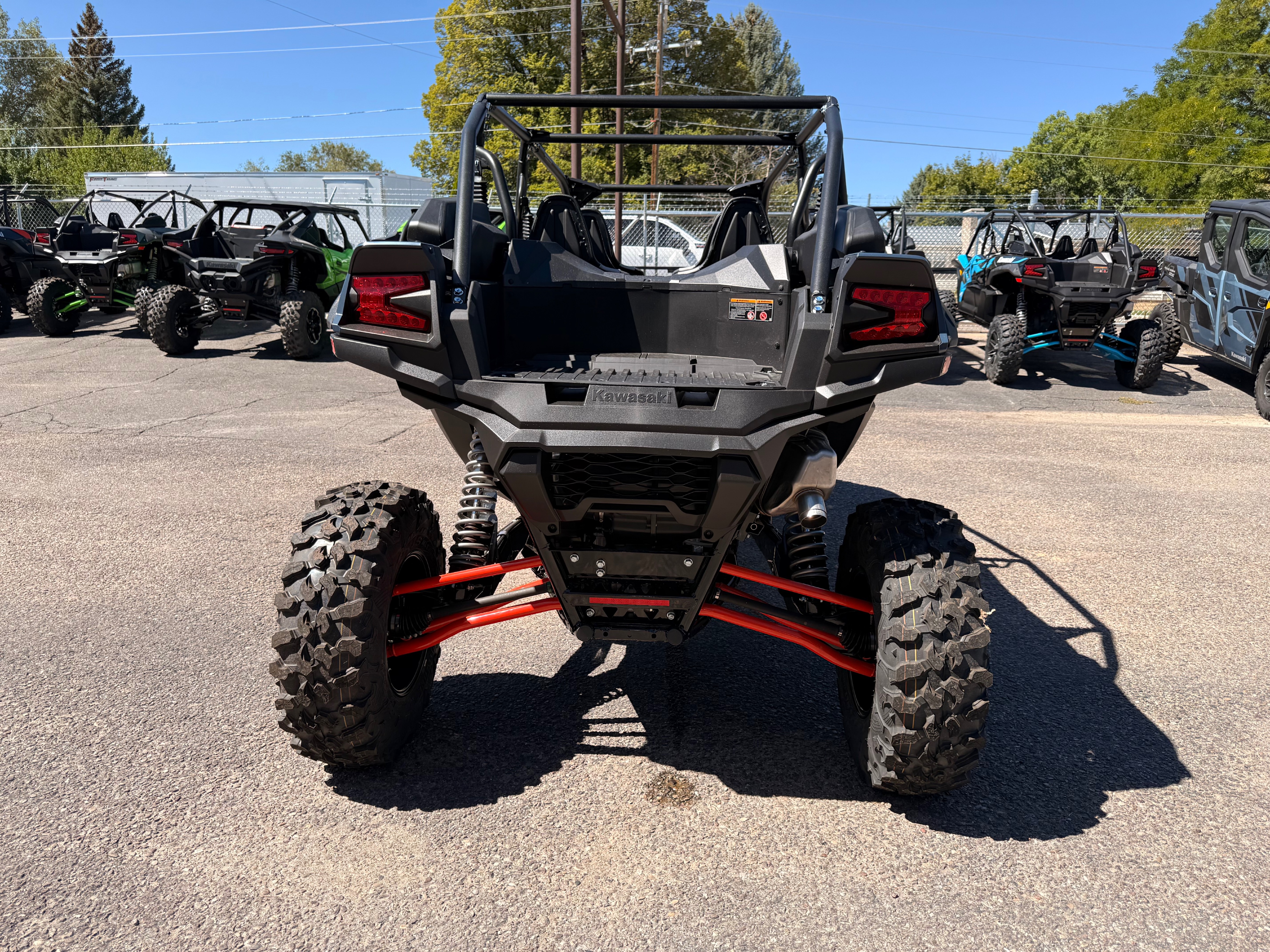 2027 Kawasaki TERYX® KRX4 1000 3