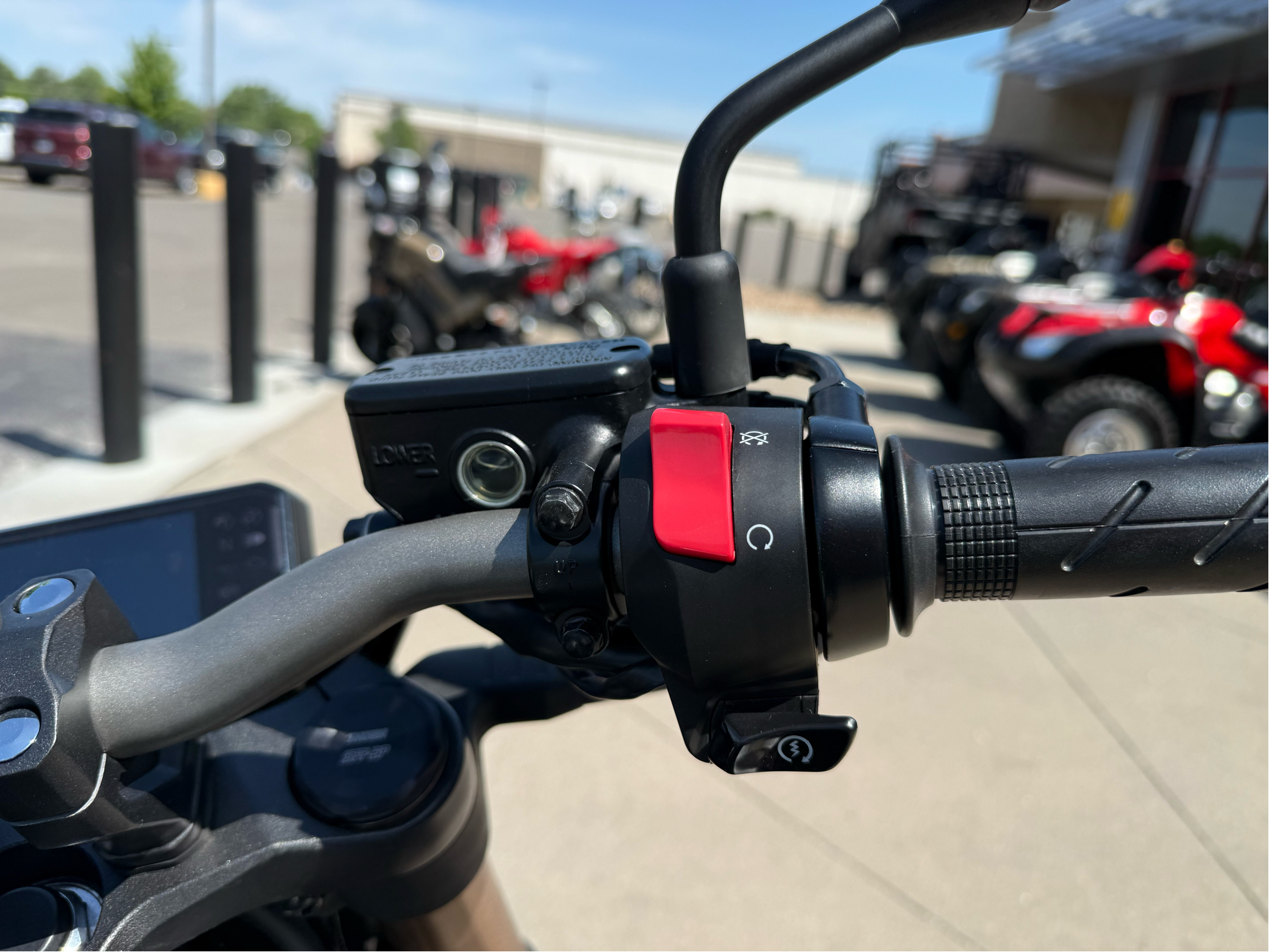 2023 Honda CB650R ABS in Saint Joseph, Missouri - Photo 5