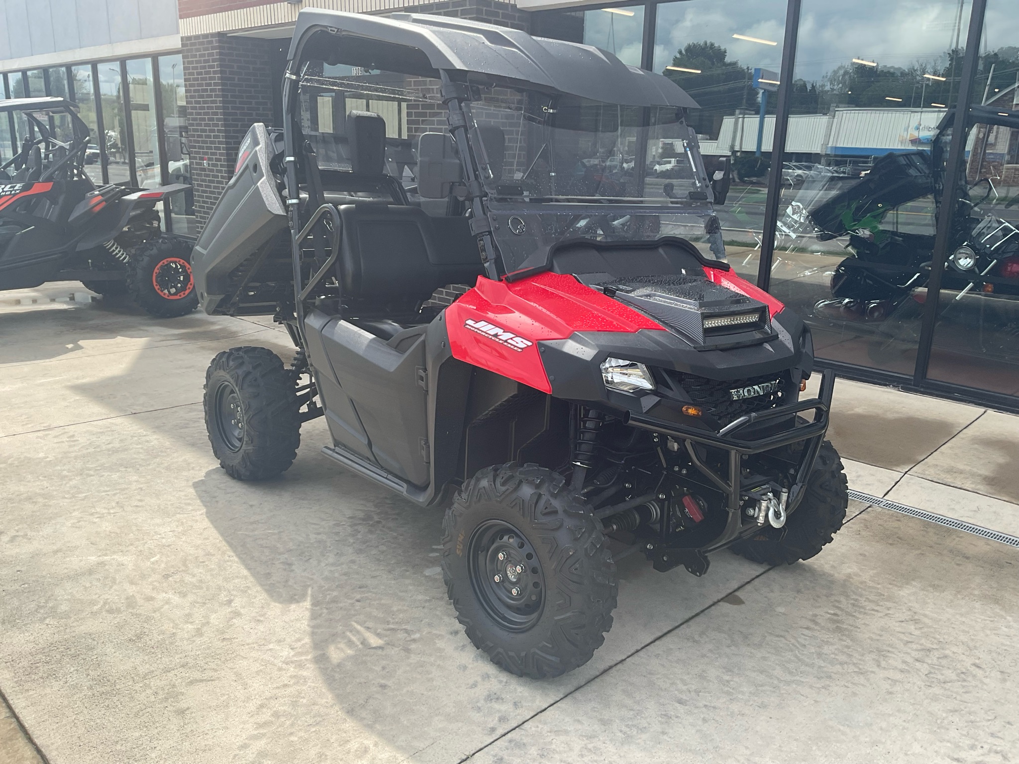2018 Honda Pioneer 700 2