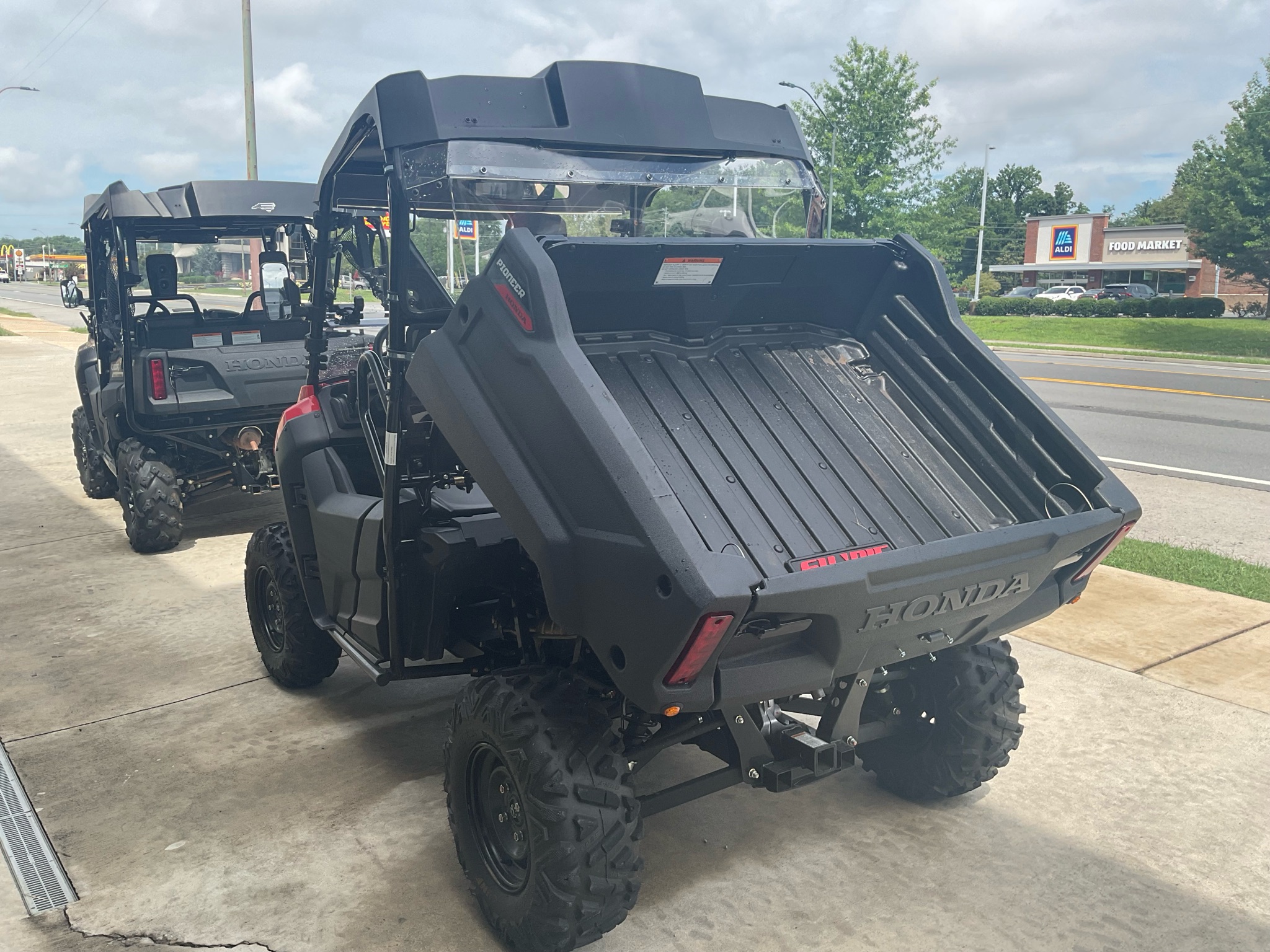 2018 Honda Pioneer 700 5