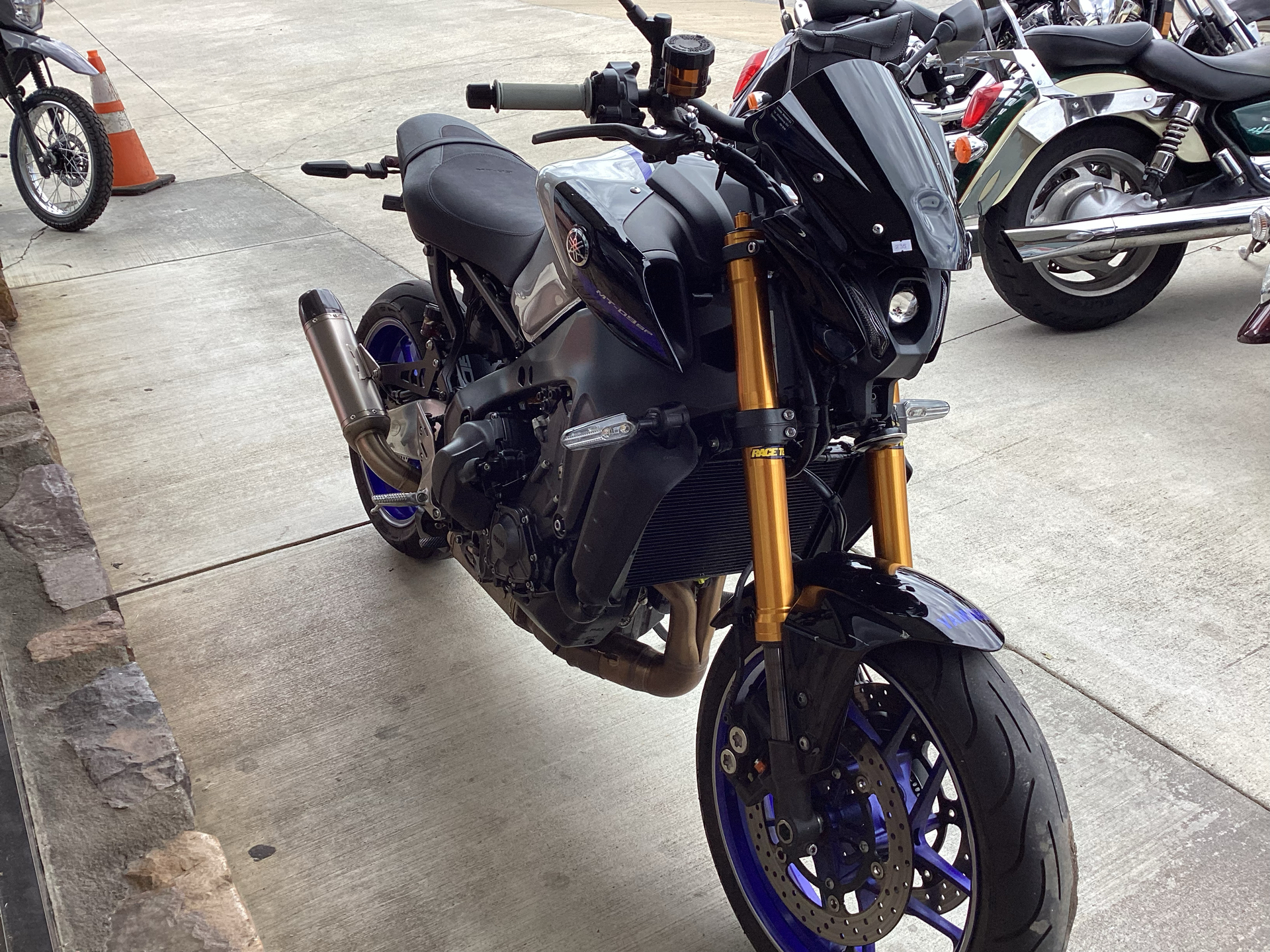 2022 Yamaha MT-09 SP 3