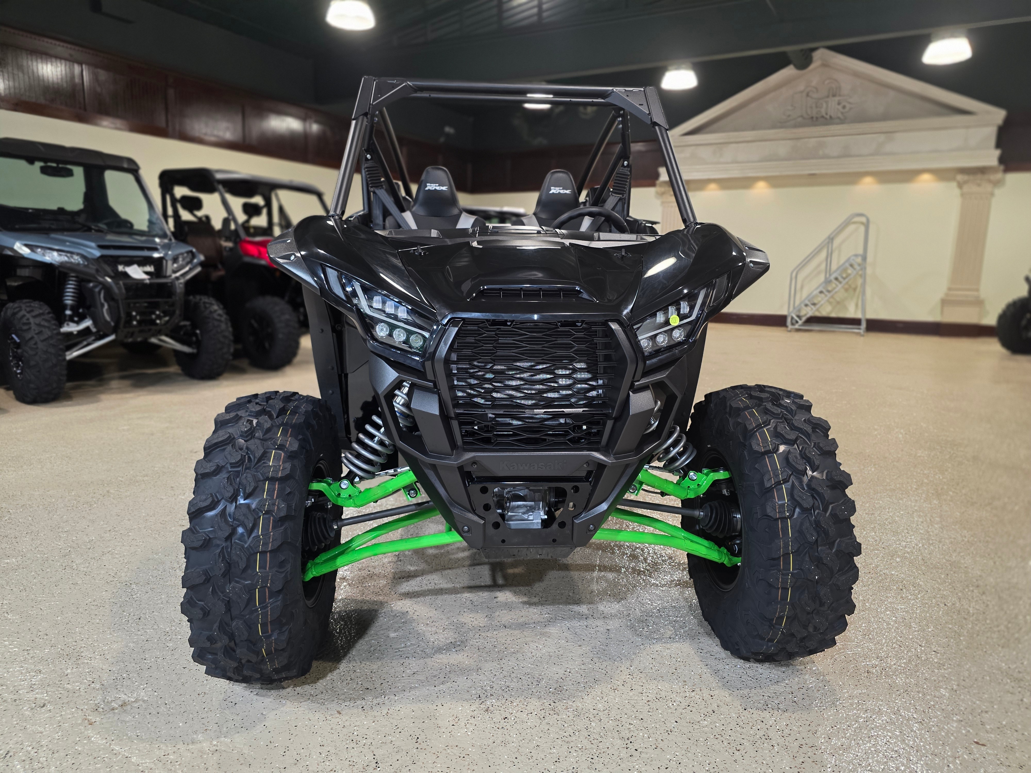 New 2027 Kawasaki TERYX KRX® 1000 TR Smoky Gray / Super Black