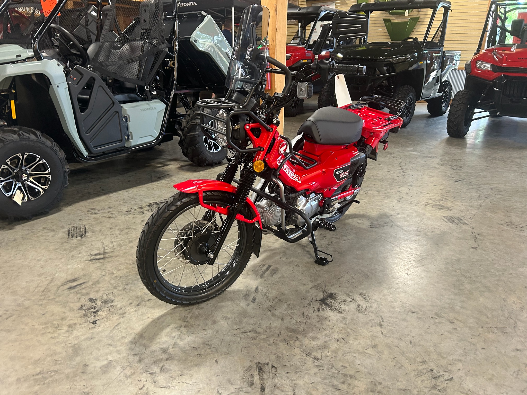 2022 Honda TRAIL 125 4
