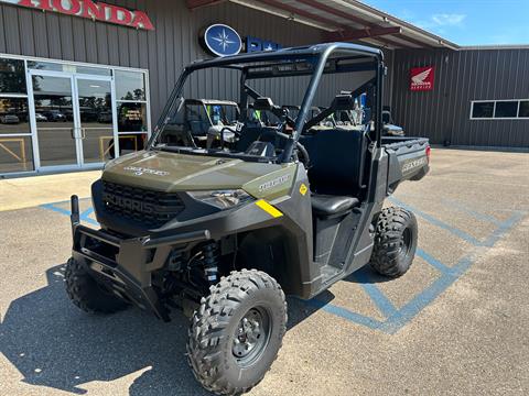 2025 Polaris RANGER 1000 EPS — photo 1 of 8