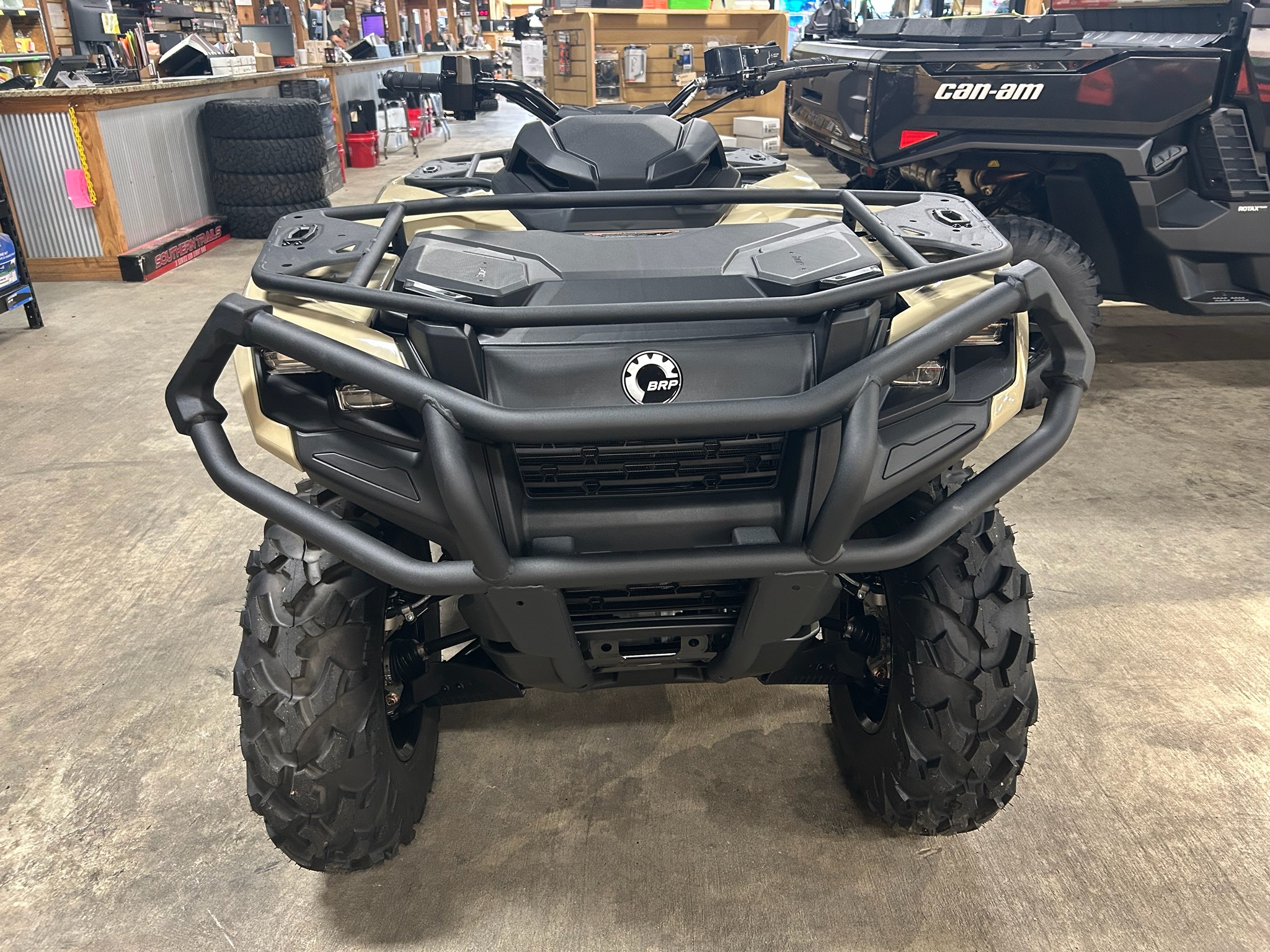 2026 Can-Am™ Outlander PRO XU HD5 3