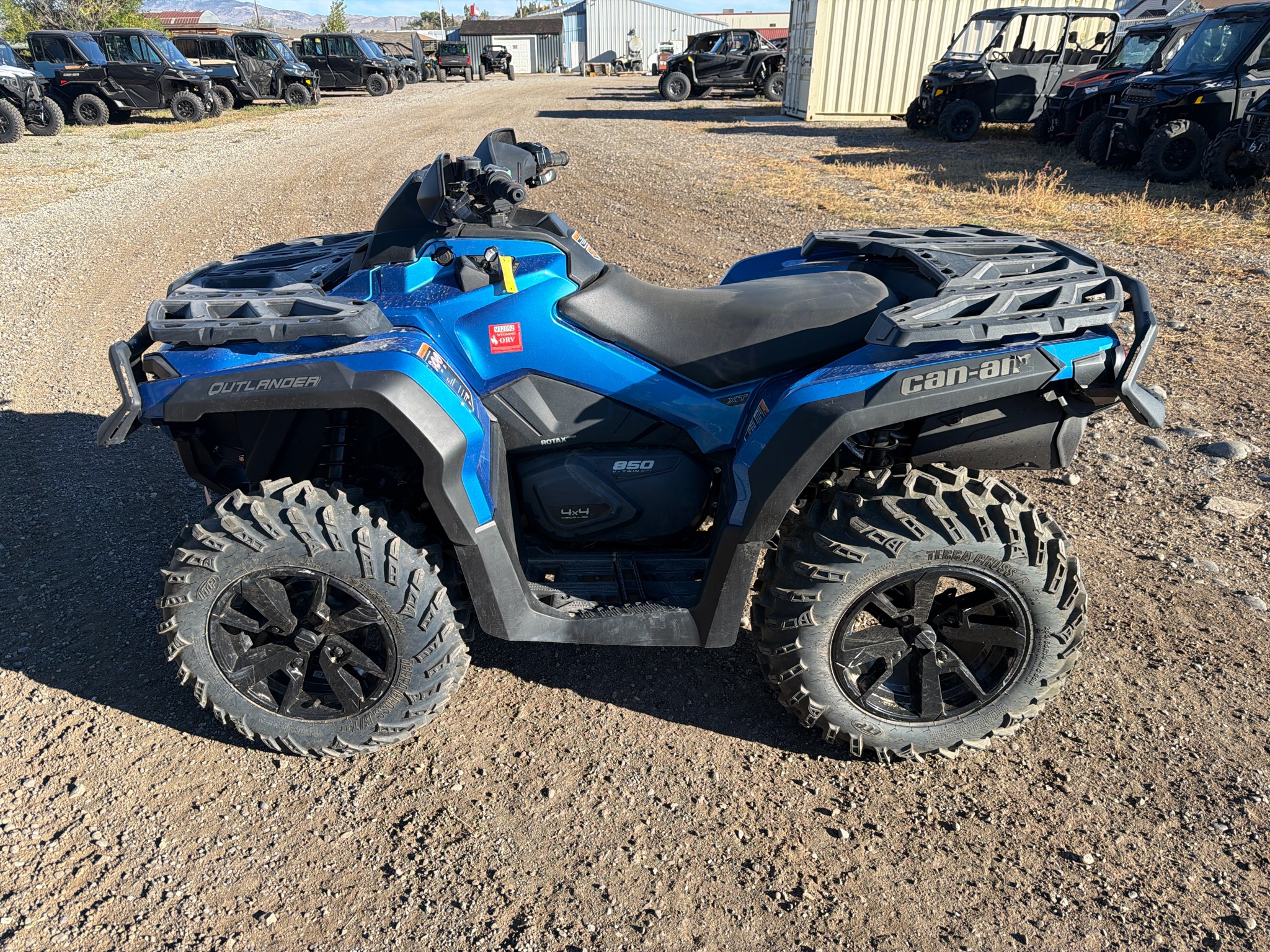 2023 Can-Am™ Outlander XT 850 1