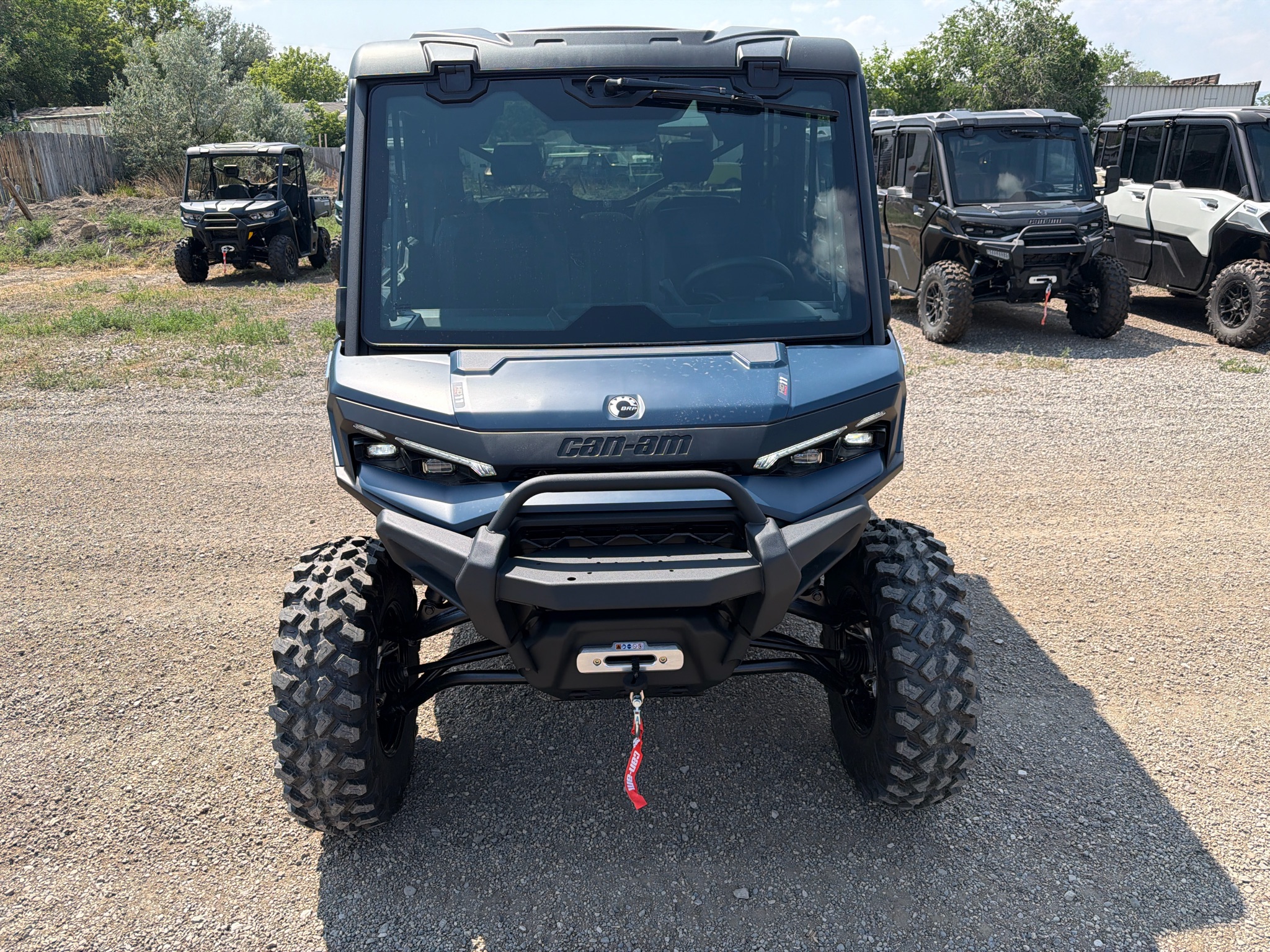 2026 Can-Am™ Defender MAX Limited HD11 3